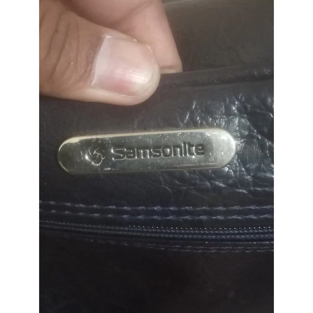 Vintage Samsonite Messenger Bag Navy Blue Leather Inner Pockets carry Handle